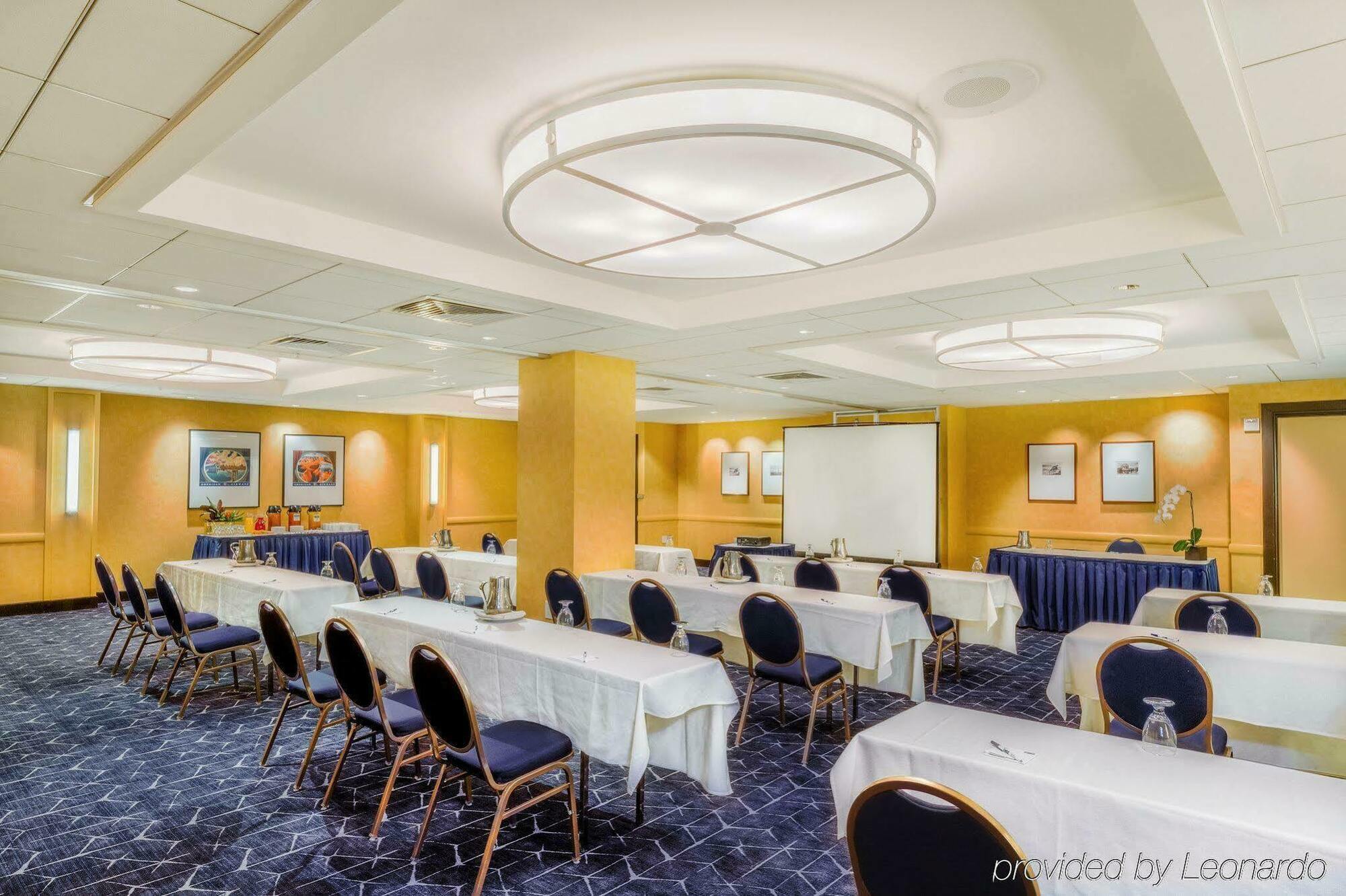 Holiday Inn Express Hotel & Suites Fisherman'S Wharf By Ihg Сан-Франциско Экстерьер фото